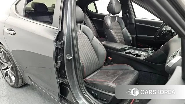 Genesis G70 2018 Серый из Кореи, фото 3