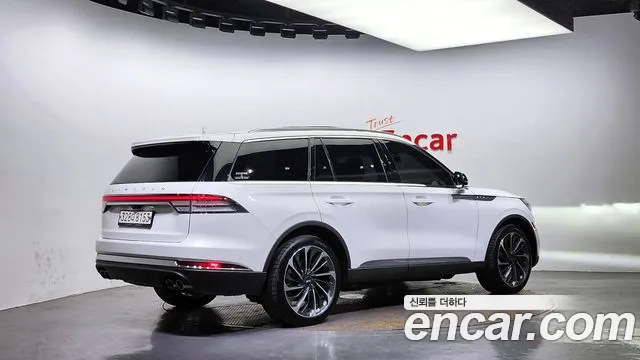 Lincoln Aviator 2nd generation 2020 Белый из Кореи, фото 3
