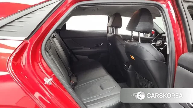 Hyundai Avante (CN7) 2020 Красный из Кореи, фото 3