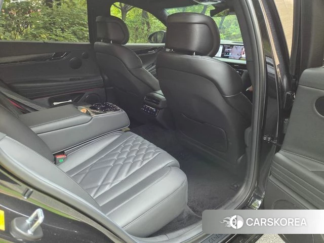 Genesis G80 (RG3) 2025 Черный из Кореи, фото 3