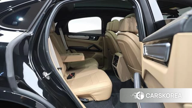 Porsche Cayenne (PO536) 2023 Черный из Кореи, фото 3