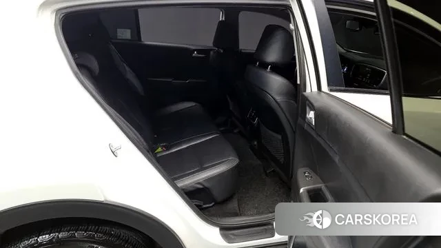 Kia Sportage The Bold 2019 Белый из Кореи, фото 3