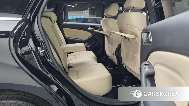 Mercedes-Benz B-Class W246 2018 Черный из Кореи, фото 3