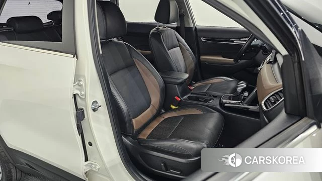 Kia Seltos 2021 Белый из Кореи, фото 3