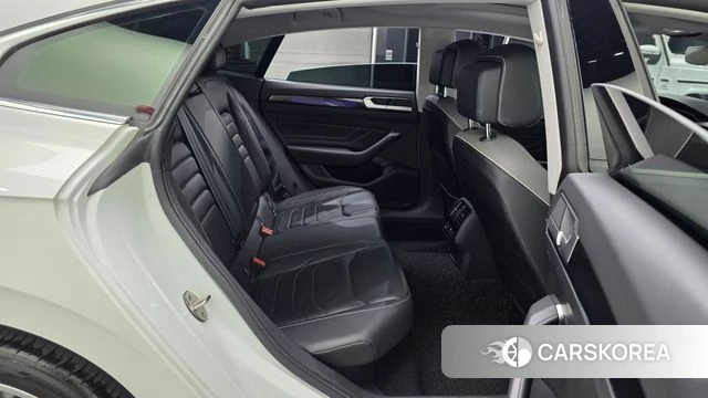 Volkswagen Arteon 2022 Белый из Кореи, фото 3