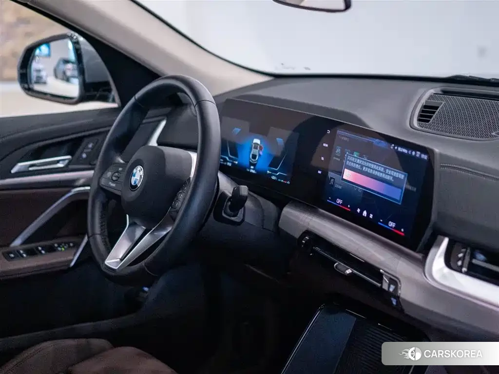 BMW X2 2025 Silver/gray из Китая, фото 3