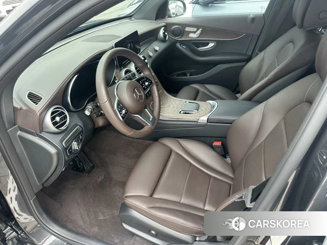 Mercedes-Benz GLC 2023 Темно-серый из Китая, фото 3