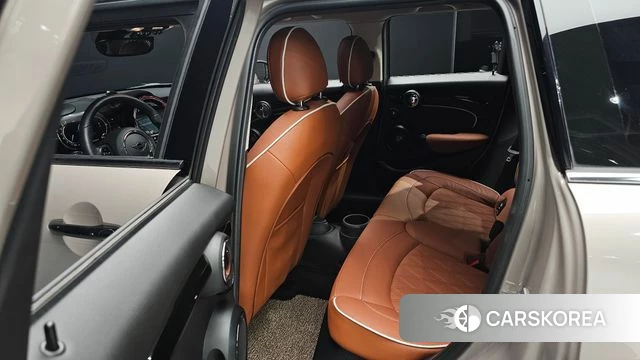 Mini Cooper S 2023 Жемчужный цвет из Кореи, фото 3