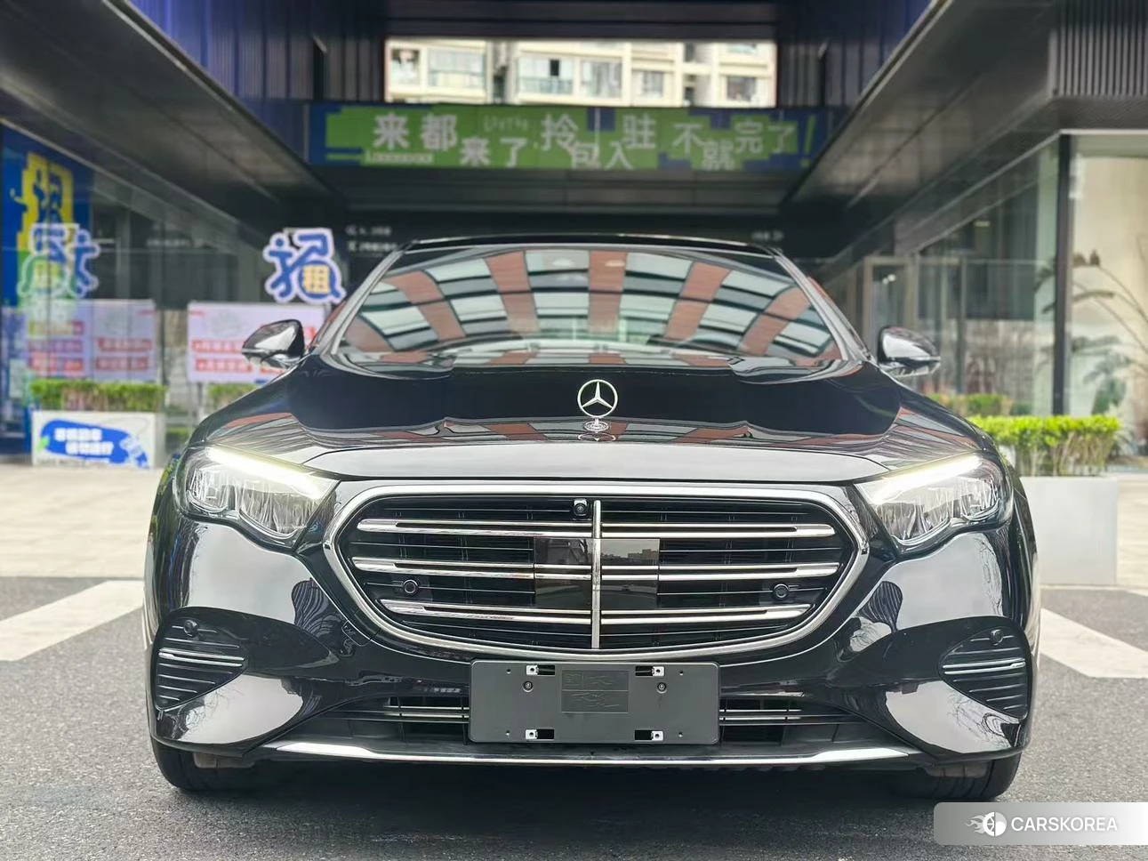 Mercedes-Benz E-class 2025 Черный из Китая, фото 3