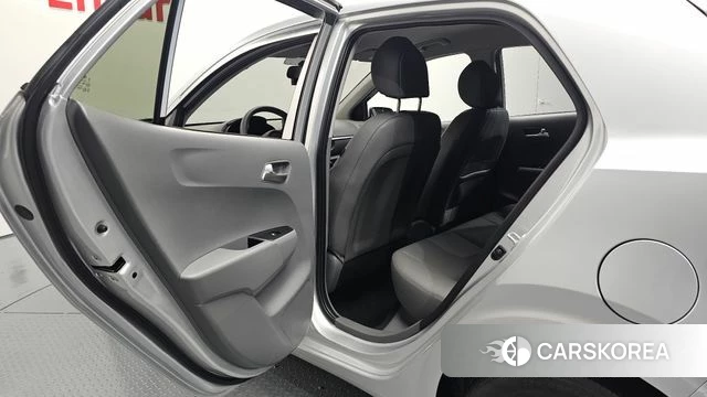 Kia Morning Urban (JA) 2021 Серебряный из Кореи, фото 3