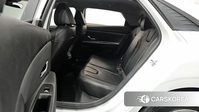 Hyundai Avante (CN7) 2022 Белый из Кореи, фото 3