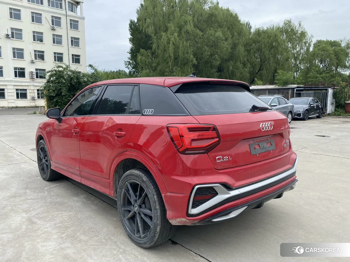 Audi Q2L 2021 Красный из Китая, фото 3