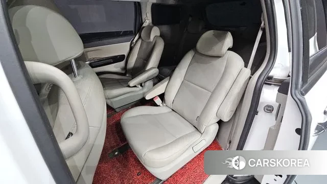 Kia The New Carnival 2018 Белый из Кореи, фото 3