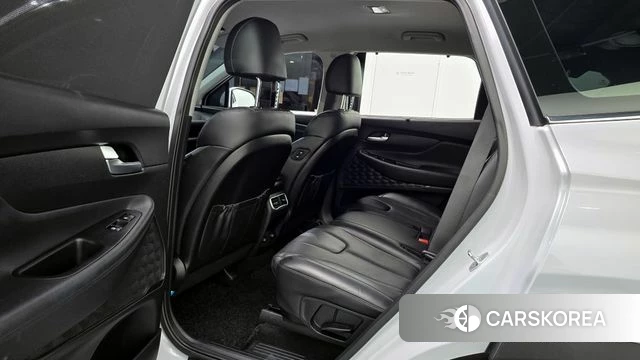 Hyundai The New Santa Fe 2021 Серебристо-серый из Кореи, фото 3