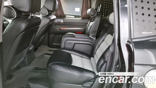 Ssangyong Korando Turismo 2018 Черный из Кореи, фото 3