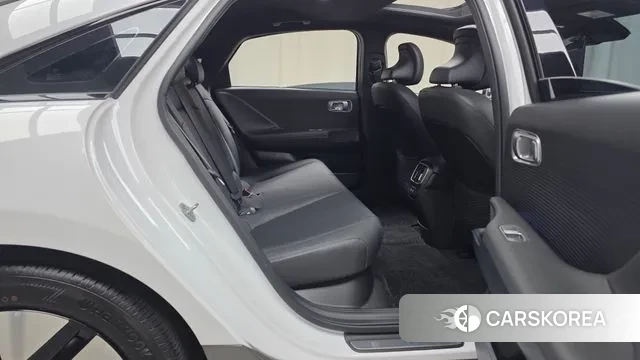 Hyundai Ionic 6 2024 Белый из Кореи, фото 3