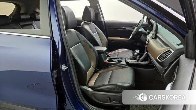 Kia Seltos 2021 Синий из Кореи, фото 3