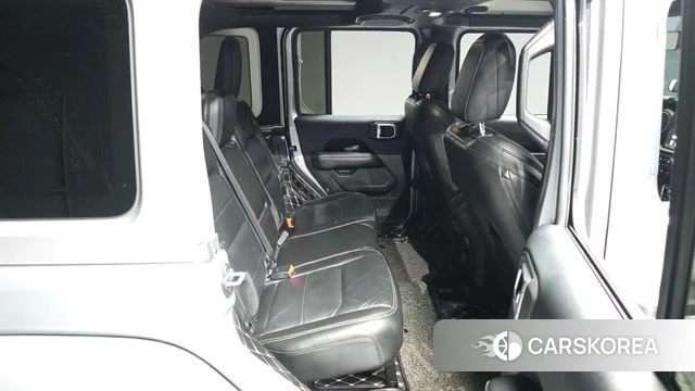 Jeep Wrangler (JL) 2018 Серебряный из Кореи, фото 3