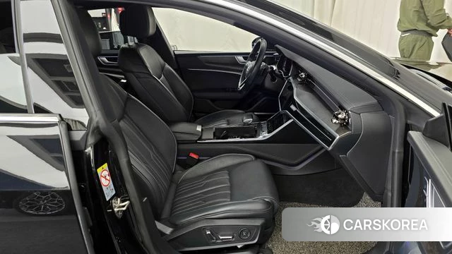 Audi A7 (4K) 2021 Черный из Кореи, фото 3