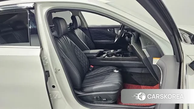 Kia K8 Hybrid 2023 Белый из Кореи, фото 3