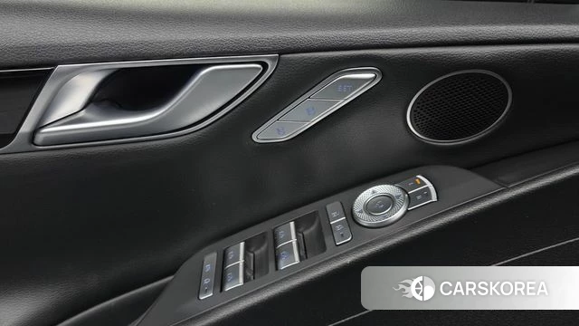 Genesis G80 (RG3) 2022 Черный из Кореи, фото 3