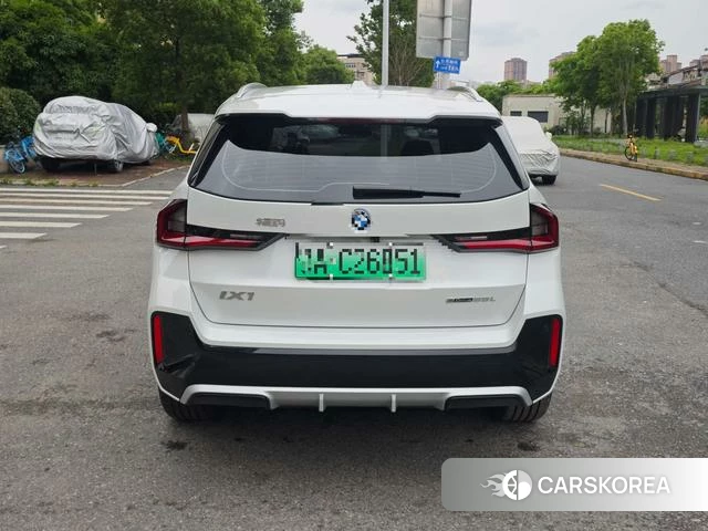 BMW iX1 2026 Белый из Китая, фото 3