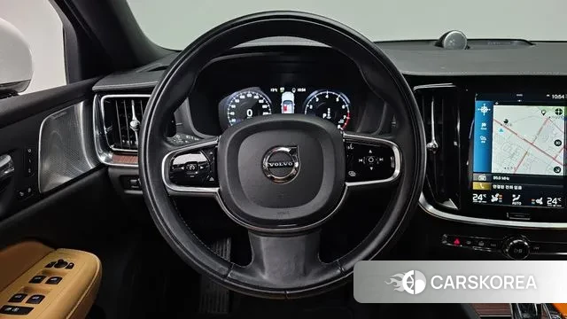Volvo S60 3rd generation 2021 Белый из Кореи, фото 3