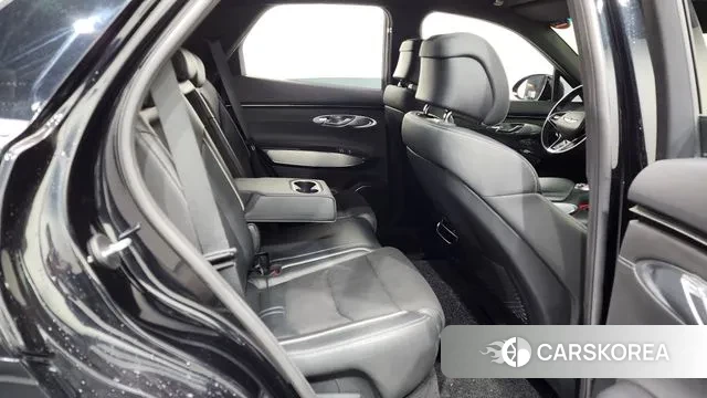 Genesis GV70 2021 Черный из Кореи, фото 3