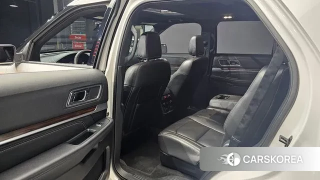 Ford Explorer 2018 Белый из Кореи, фото 3
