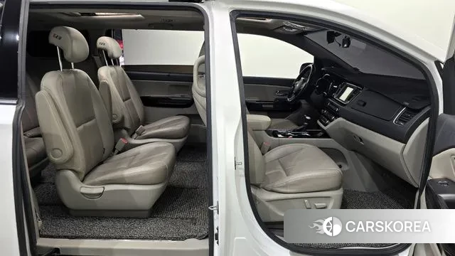 Kia The New Carnival 2019 Белый из Кореи, фото 3