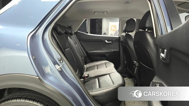 Kia Stonic 2018 Синий из Кореи, фото 3