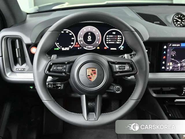 Porsche Cayenne (PO536) 2025 Черный из Кореи, фото 3