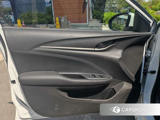 Buick Yinglang 2021 Белый из Китая, фото 3