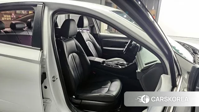 Hyundai Sonata (DN8) 2021 Белый из Кореи, фото 3