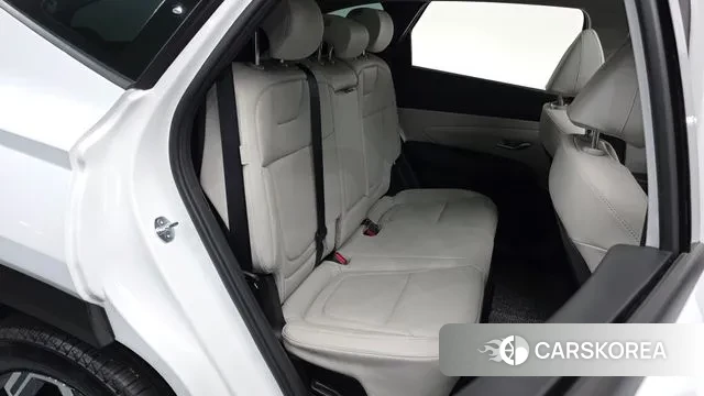 Hyundai The New Tucson Hybrid (NX4) 2024 Белый из Кореи, фото 3