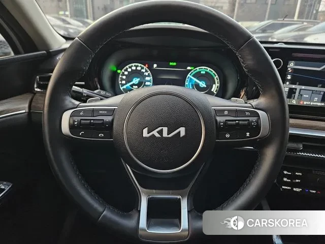 Kia K5 Hybrid 3rd Generation 2023 Белый из Кореи, фото 3
