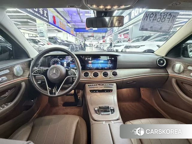 Mercedes-Benz E-class id 4213184 из Китая 3