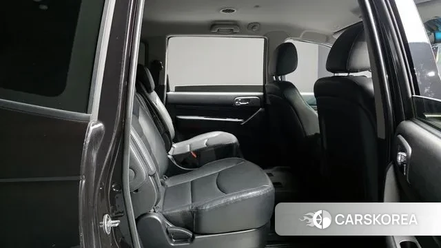 Ssangyong Korando Turismo 2018 Черный из Кореи, фото 3