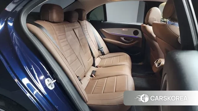 Mercedes-Benz E-Class W213 2019 Синий из Кореи, фото 3