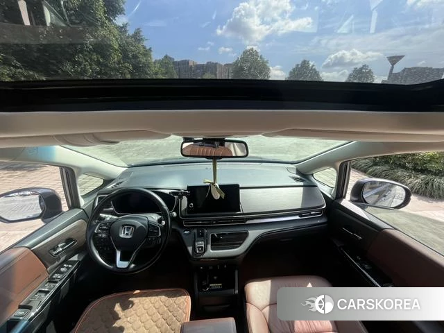 Honda Odyssey 2022 Темно-серый из Китая, фото 3