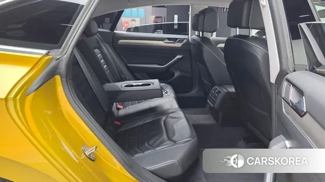 Volkswagen Arteon 2019 Желтый из Кореи, фото 3