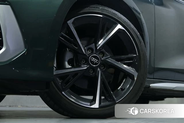 Audi A3 2024 Зеленый из Китая, фото 3
