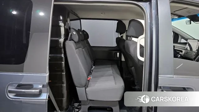 Hyundai Staria 2021 Серый из Кореи, фото 3