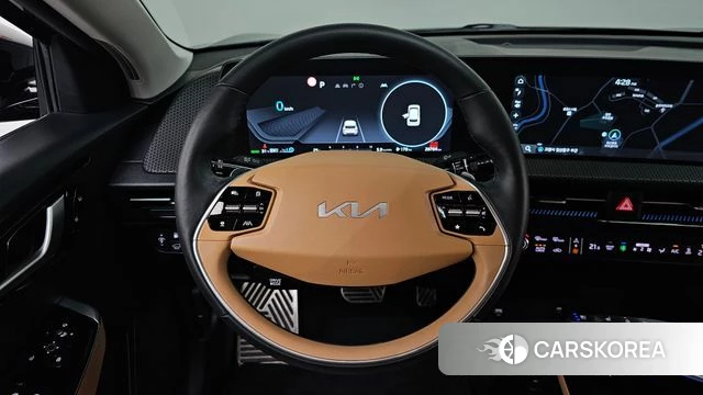 Kia EV6 2023 Черный из Кореи, фото 3