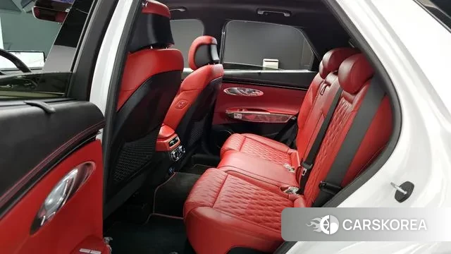 Genesis GV70 2024 Белый из Кореи, фото 3