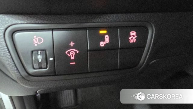 Kia The New K3 2nd generation 2022 Белый из Кореи, фото 3