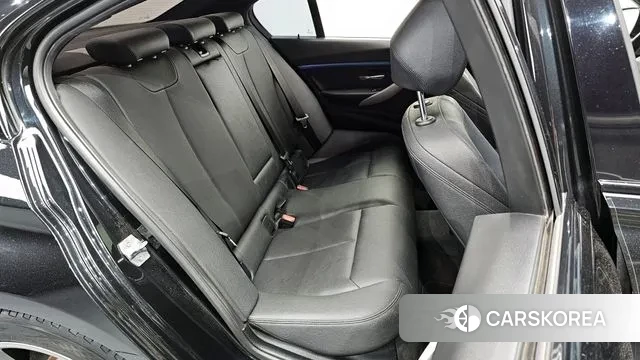 BMW 3 Series (F30) 2018 Черный из Кореи, фото 3