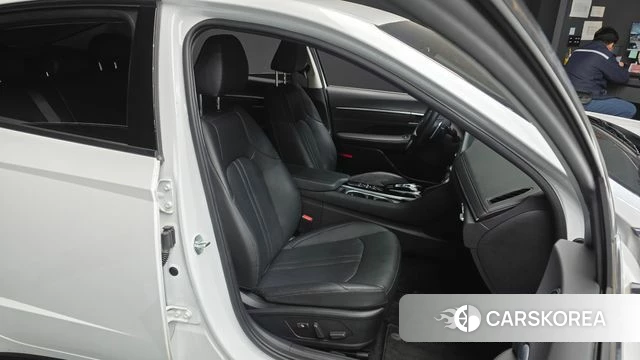 Hyundai Sonata (DN8) 2022 Белый из Кореи, фото 3