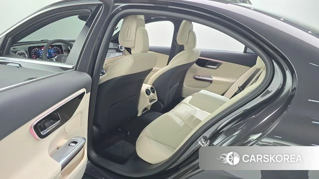 Mercedes-Benz C-Class W206 2025 Серый из Кореи, фото 3