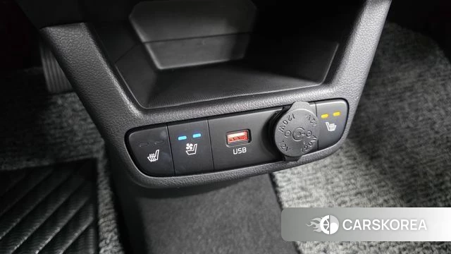 Kia The New Kia Ray EV 2024 Черный из Кореи, фото 3